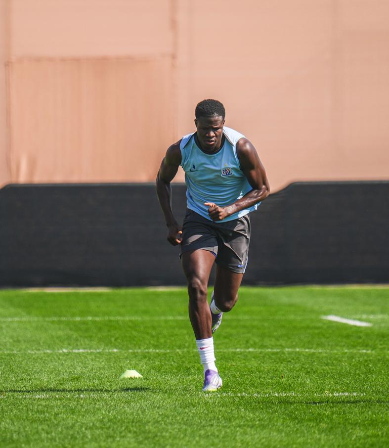 如意官网登录入口-盖伊+拉唐试枪!对手曾败在蓉城脚下 李昊身价疯涨,申花重新报价